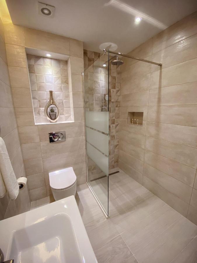 Tiffany Lux Apartment Требинье Экстерьер фото