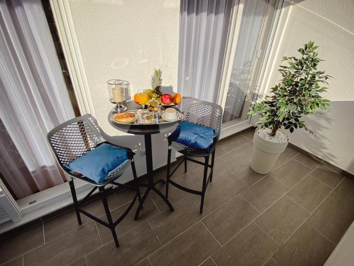 Tiffany Lux Apartment Требинье Экстерьер фото