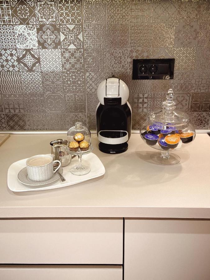 Tiffany Lux Apartment Требинье Экстерьер фото