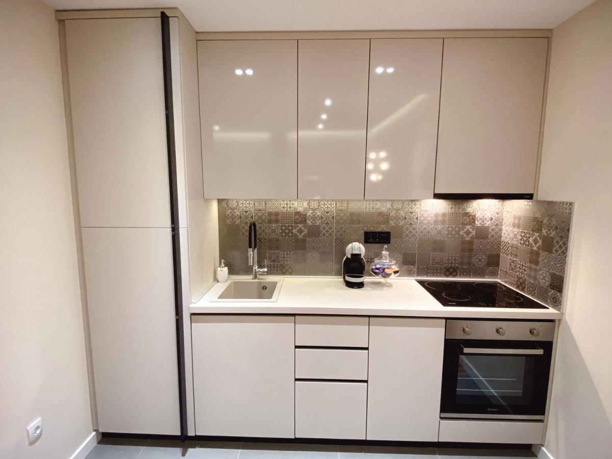 Tiffany Lux Apartment Требинье Экстерьер фото